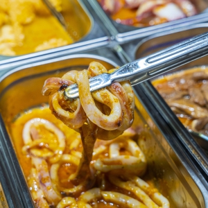 Mực vòng sốt sate